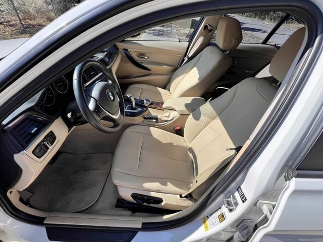 Білий БМВ 3 Серія, об'ємом двигуна 2 л та пробігом 80 тис. км за 5400 $, фото 8 на Automoto.ua