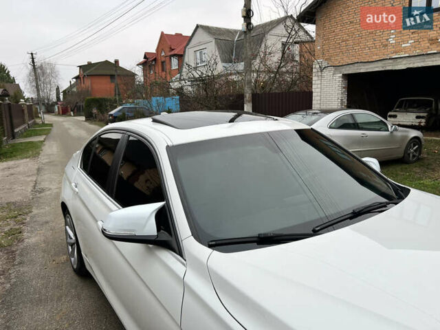 Білий БМВ 3 Серія, об'ємом двигуна 2 л та пробігом 237 тис. км за 11700 $, фото 9 на Automoto.ua