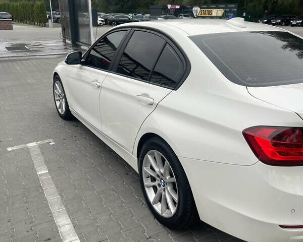 Белый БМВ 3 Серия, объемом двигателя 2 л и пробегом 107 тыс. км за 13500 $, фото 5 на Automoto.ua