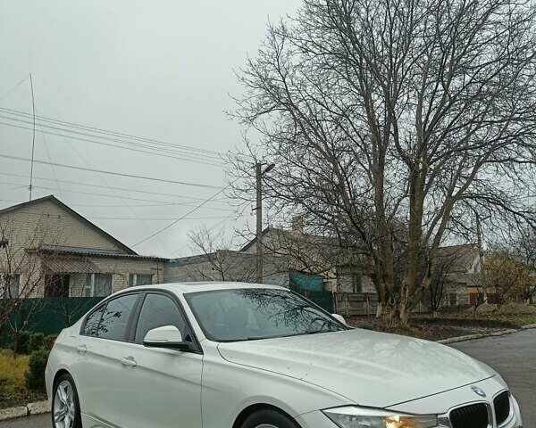Білий БМВ 3 Серія, об'ємом двигуна 2 л та пробігом 292 тис. км за 13500 $, фото 7 на Automoto.ua
