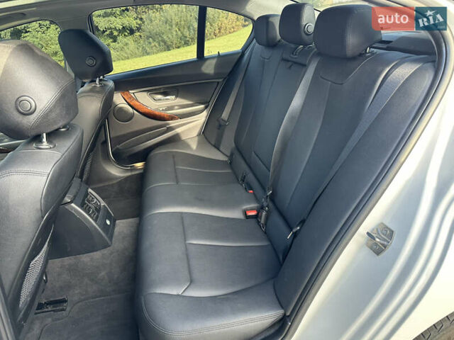 Белый БМВ 3 Серия, объемом двигателя 2 л и пробегом 114 тыс. км за 15700 $, фото 17 на Automoto.ua