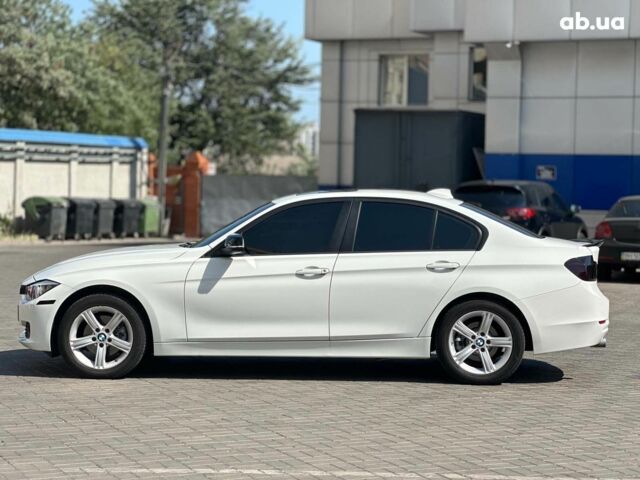 Білий БМВ 3 Серія, об'ємом двигуна 2 л та пробігом 184 тис. км за 12990 $, фото 7 на Automoto.ua