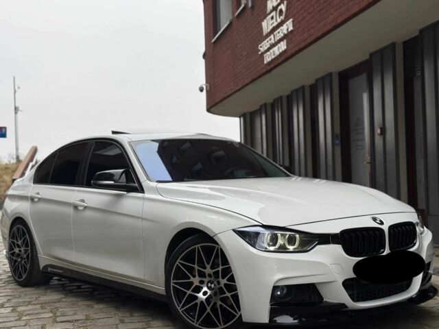 Белый БМВ 3 Серия, объемом двигателя 2 л и пробегом 112 тыс. км за 10300 $, фото 3 на Automoto.ua