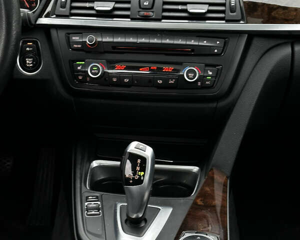 Білий БМВ 3 Серія, об'ємом двигуна 2 л та пробігом 174 тис. км за 9500 $, фото 20 на Automoto.ua