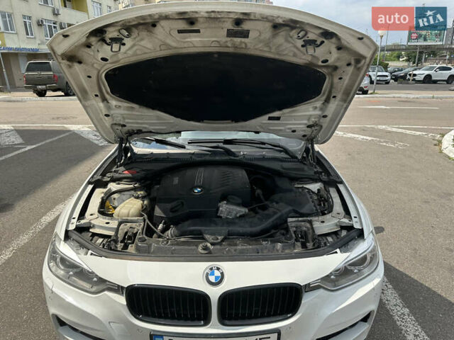 Белый БМВ 3 Серия, объемом двигателя 3 л и пробегом 140 тыс. км за 20000 $, фото 28 на Automoto.ua