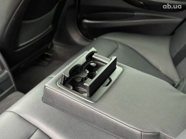 Белый БМВ 3 Серия, объемом двигателя 2 л и пробегом 189 тыс. км за 13290 $, фото 37 на Automoto.ua