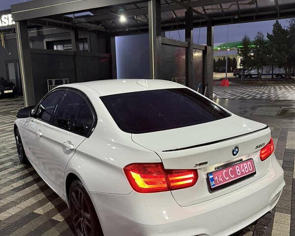 Белый БМВ 3 Серия, объемом двигателя 2 л и пробегом 149 тыс. км за 13500 $, фото 2 на Automoto.ua