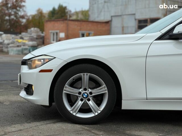 Белый БМВ 3 Серия, объемом двигателя 2 л и пробегом 189 тыс. км за 13290 $, фото 4 на Automoto.ua