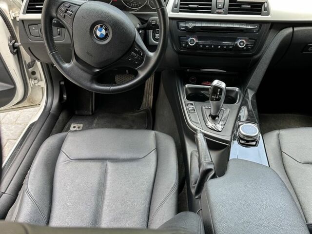 Белый БМВ 3 Серия, объемом двигателя 2 л и пробегом 290 тыс. км за 9700 $, фото 5 на Automoto.ua