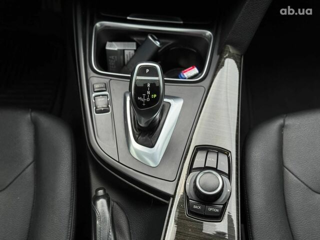 Белый БМВ 3 Серия, объемом двигателя 2 л и пробегом 189 тыс. км за 13290 $, фото 42 на Automoto.ua