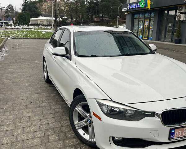 Белый БМВ 3 Серия, объемом двигателя 2 л и пробегом 160 тыс. км за 11800 $, фото 2 на Automoto.ua