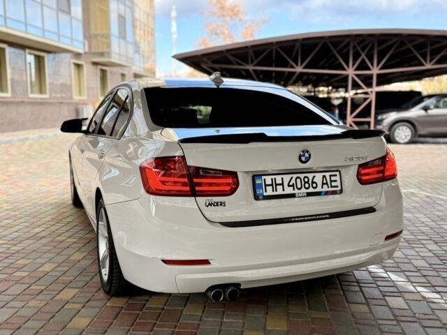 Белый БМВ 3 Серия, объемом двигателя 2 л и пробегом 250 тыс. км за 11800 $, фото 5 на Automoto.ua