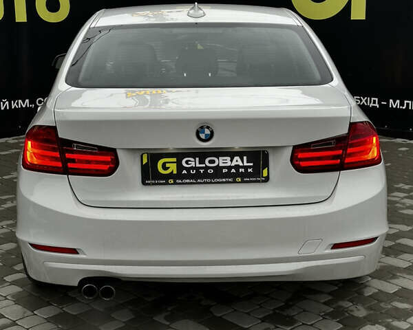 Білий БМВ 3 Серія, об'ємом двигуна 2 л та пробігом 174 тис. км за 9500 $, фото 21 на Automoto.ua
