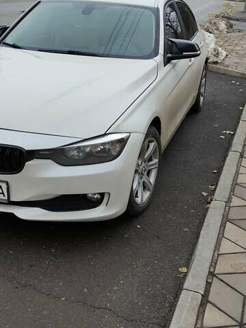 Білий БМВ 3 Серія, об'ємом двигуна 2 л та пробігом 158 тис. км за 12900 $, фото 3 на Automoto.ua