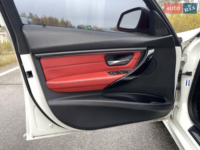 Белый БМВ 3 Серия, объемом двигателя 3 л и пробегом 153 тыс. км за 16000 $, фото 14 на Automoto.ua