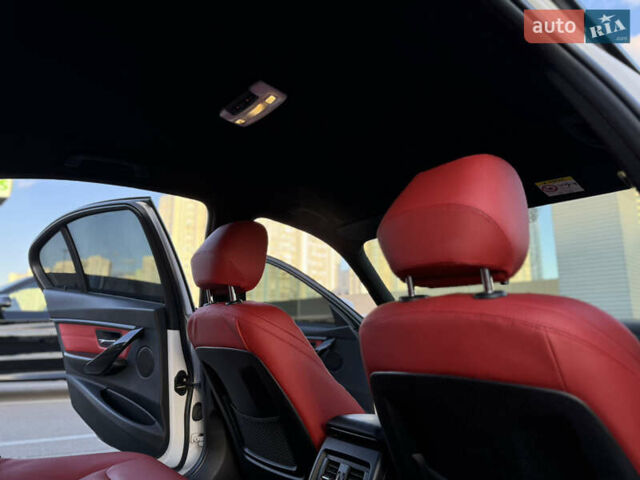 Білий БМВ 3 Серія, об'ємом двигуна 2 л та пробігом 262 тис. км за 15000 $, фото 23 на Automoto.ua