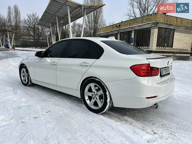 Белый БМВ 3 Серия, объемом двигателя 2 л и пробегом 155 тыс. км за 12700 $, фото 5 на Automoto.ua