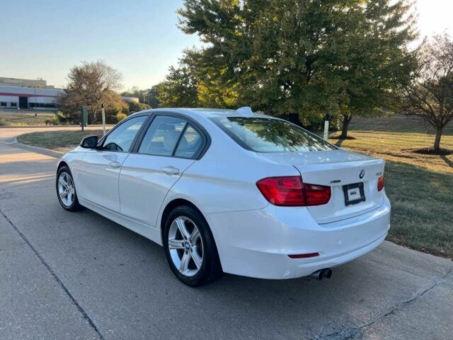 Белый БМВ 3 Серия, объемом двигателя 2 л и пробегом 88 тыс. км за 3600 $, фото 6 на Automoto.ua