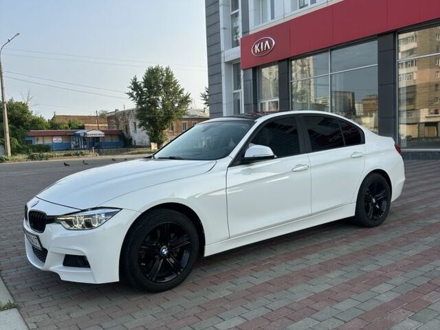 Белый БМВ 3 Серия, объемом двигателя 2 л и пробегом 112 тыс. км за 13500 $, фото 3 на Automoto.ua