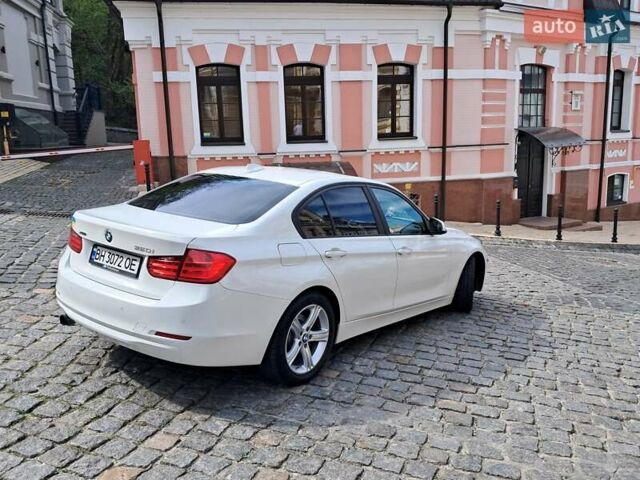 Белый БМВ 3 Серия, объемом двигателя 2 л и пробегом 132 тыс. км за 13500 $, фото 12 на Automoto.ua
