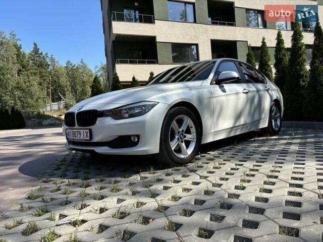 Білий БМВ 3 Серія, об'ємом двигуна 2 л та пробігом 192 тис. км за 14500 $, фото 1 на Automoto.ua