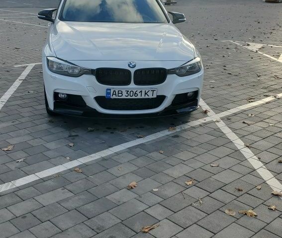 Білий БМВ 3 Серія, об'ємом двигуна 2 л та пробігом 145 тис. км за 12500 $, фото 2 на Automoto.ua