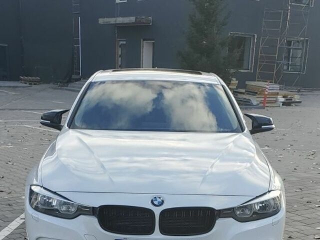 Білий БМВ 3 Серія, об'ємом двигуна 2 л та пробігом 145 тис. км за 12500 $, фото 1 на Automoto.ua