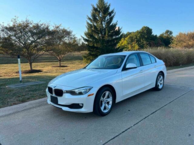 Білий БМВ 3 Серія, об'ємом двигуна 2 л та пробігом 88 тис. км за 3700 $, фото 2 на Automoto.ua