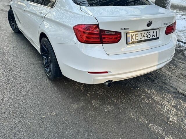 Белый БМВ 3 Серия, объемом двигателя 2 л и пробегом 213 тыс. км за 14300 $, фото 3 на Automoto.ua