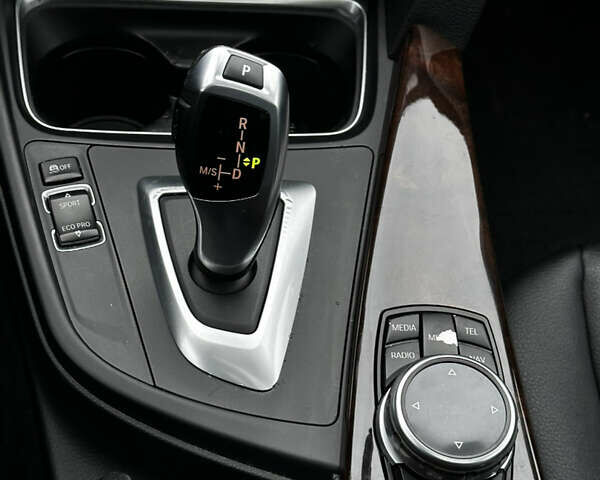 Білий БМВ 3 Серія, об'ємом двигуна 2 л та пробігом 174 тис. км за 9500 $, фото 11 на Automoto.ua