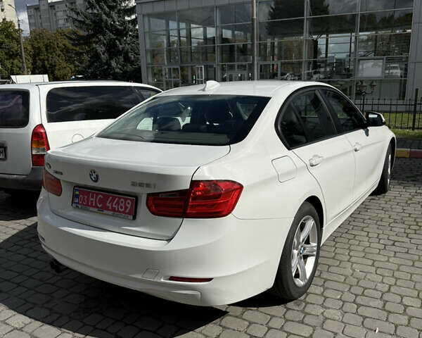 Білий БМВ 3 Серія, об'ємом двигуна 2 л та пробігом 250 тис. км за 9500 $, фото 3 на Automoto.ua