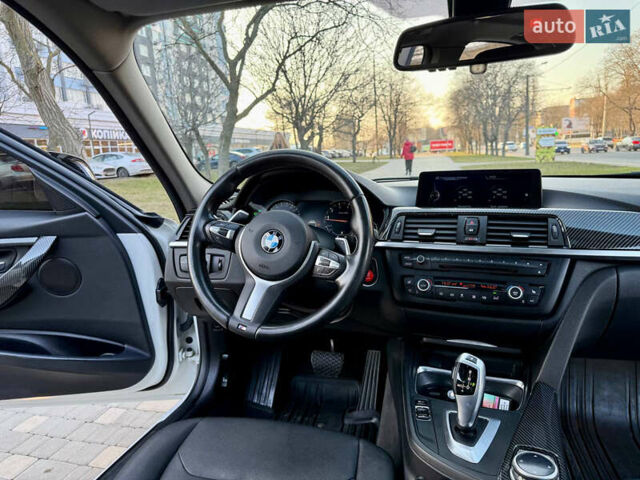 Білий БМВ 3 Серія, об'ємом двигуна 2.98 л та пробігом 146 тис. км за 18500 $, фото 5 на Automoto.ua