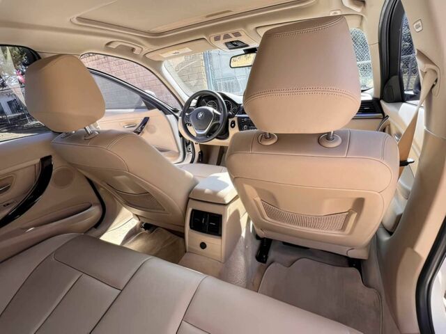 Білий БМВ 3 Серія, об'ємом двигуна 2 л та пробігом 80 тис. км за 5400 $, фото 12 на Automoto.ua