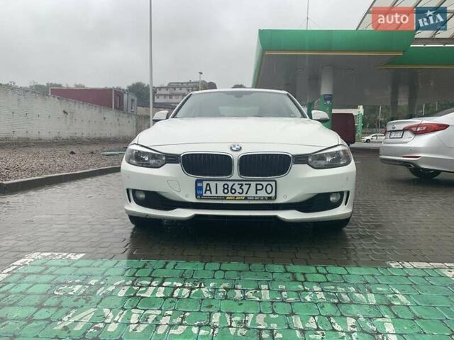 Белый БМВ 3 Серия, объемом двигателя 2 л и пробегом 140 тыс. км за 14500 $, фото 1 на Automoto.ua