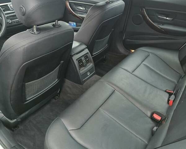 Білий БМВ 3 Серія, об'ємом двигуна 2 л та пробігом 292 тис. км за 13500 $, фото 14 на Automoto.ua
