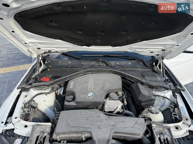 Белый БМВ 3 Серия, объемом двигателя 2 л и пробегом 116 тыс. км за 15900 $, фото 29 на Automoto.ua