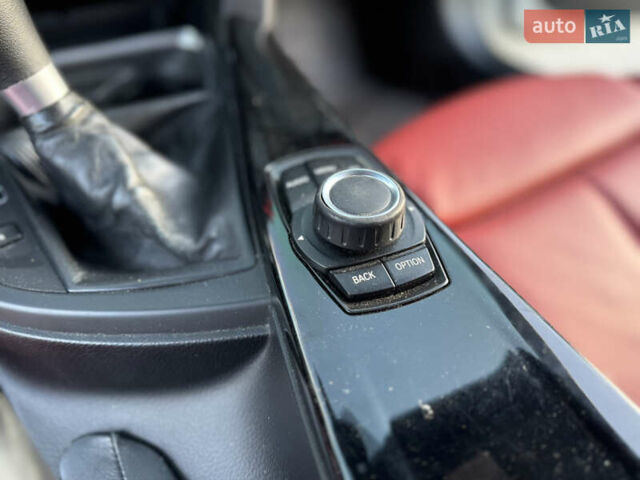 Білий БМВ 3 Серія, об'ємом двигуна 2 л та пробігом 262 тис. км за 15000 $, фото 21 на Automoto.ua