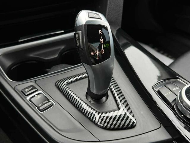 Белый БМВ 3 Серия, объемом двигателя 2 л и пробегом 297 тыс. км за 10650 $, фото 12 на Automoto.ua