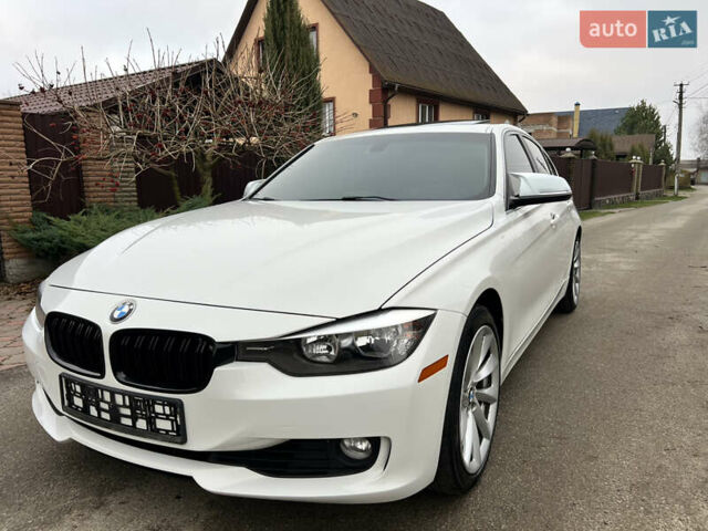 Білий БМВ 3 Серія, об'ємом двигуна 2 л та пробігом 237 тис. км за 11700 $, фото 7 на Automoto.ua