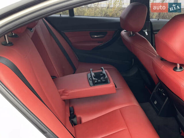 Белый БМВ 3 Серия, объемом двигателя 3 л и пробегом 153 тыс. км за 16000 $, фото 37 на Automoto.ua