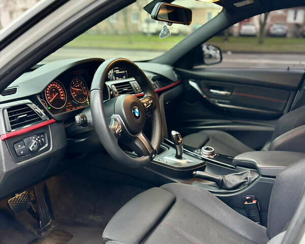 Белый БМВ 3 Серия, объемом двигателя 2 л и пробегом 269 тыс. км за 15400 $, фото 9 на Automoto.ua