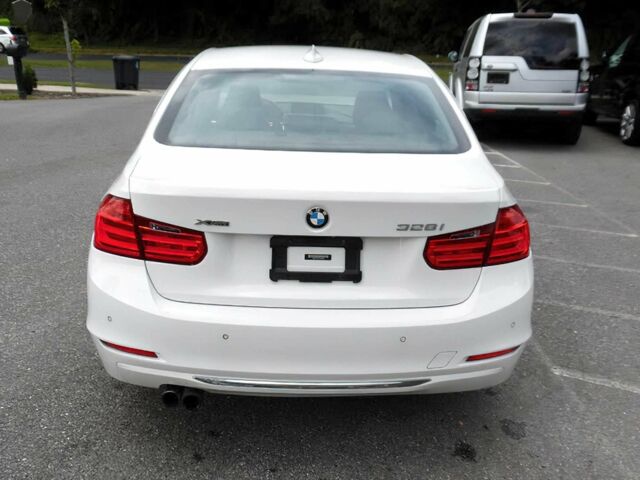 Білий БМВ 3 Серія, об'ємом двигуна 2 л та пробігом 90 тис. км за 3800 $, фото 4 на Automoto.ua