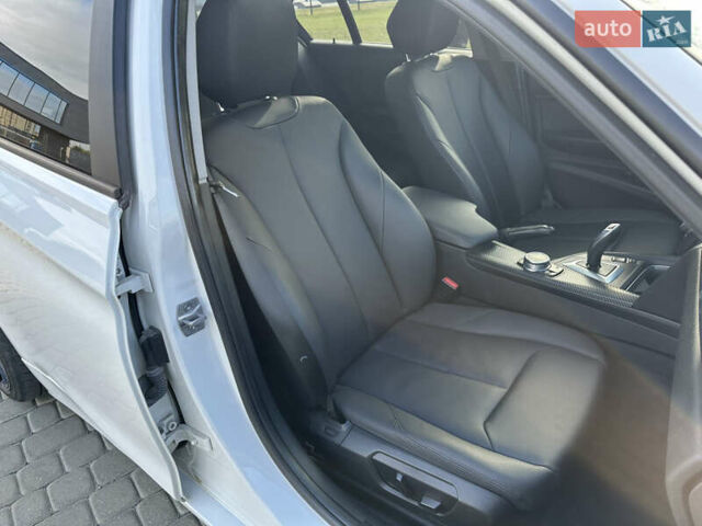 Белый БМВ 3 Серия, объемом двигателя 2 л и пробегом 114 тыс. км за 15700 $, фото 20 на Automoto.ua