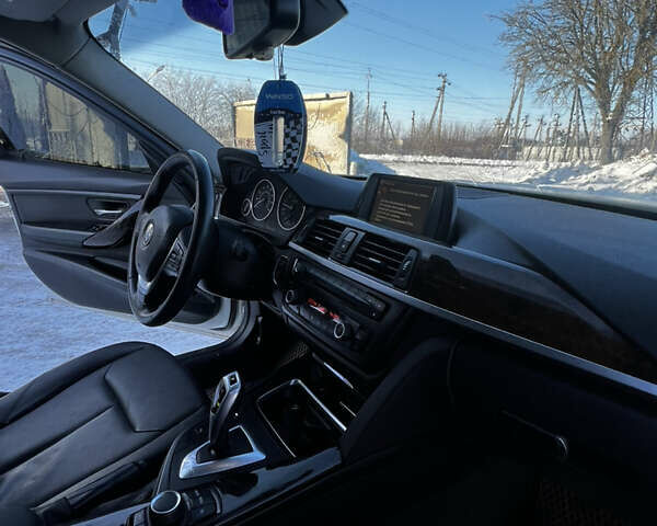 Білий БМВ 3 Серія, об'ємом двигуна 2 л та пробігом 104 тис. км за 12300 $, фото 14 на Automoto.ua