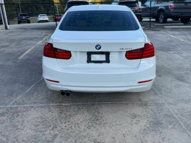 Білий БМВ 3 Серія, об'ємом двигуна 2 л та пробігом 84 тис. км за 1900 $, фото 3 на Automoto.ua