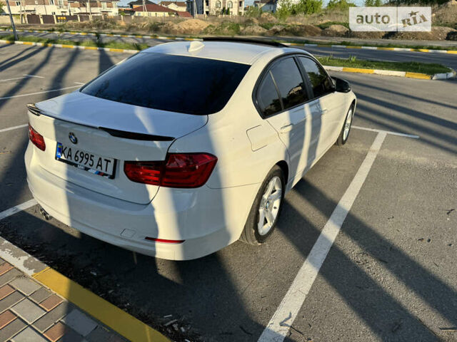 Білий БМВ 3 Серія, об'ємом двигуна 2 л та пробігом 114 тис. км за 15500 $, фото 1 на Automoto.ua