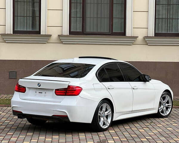 Белый БМВ 3 Серия, объемом двигателя 2 л и пробегом 180 тыс. км за 13000 $, фото 1 на Automoto.ua