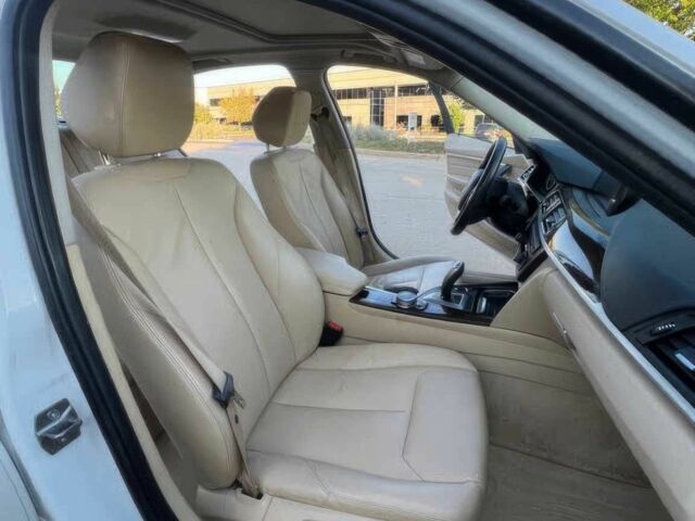 Белый БМВ 3 Серия, объемом двигателя 2 л и пробегом 88 тыс. км за 3600 $, фото 8 на Automoto.ua