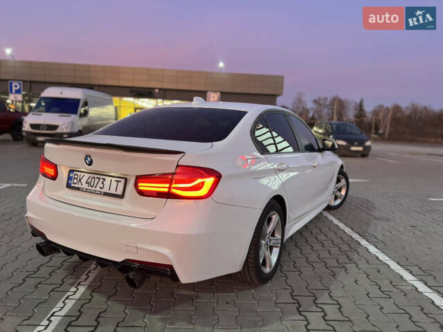 Белый БМВ 3 Серия, объемом двигателя 2 л и пробегом 197 тыс. км за 12700 $, фото 3 на Automoto.ua