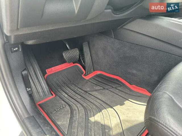 Белый БМВ 3 Серия, объемом двигателя 3 л и пробегом 140 тыс. км за 20000 $, фото 27 на Automoto.ua